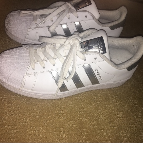 Adidas Silver Superstars Women Size 10 - Picture 7 of 8